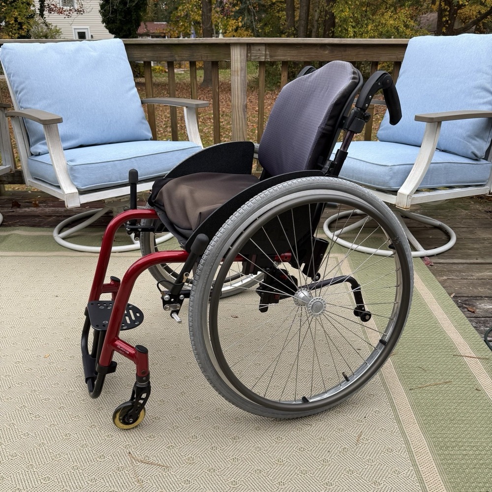 Quickie GT Manual Folding Wheelchair With Upgrades Used Lightweight 14X15.75